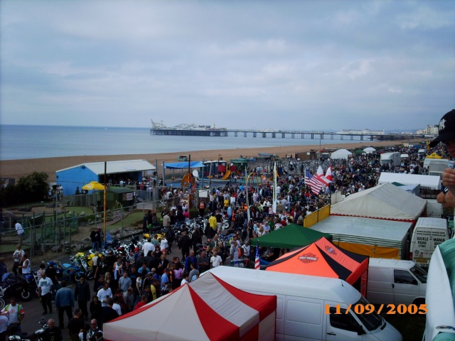 13sep09,Brighton beach,(GB Img_0010