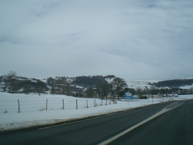 Février sous la neige à Allanche Cimg6220