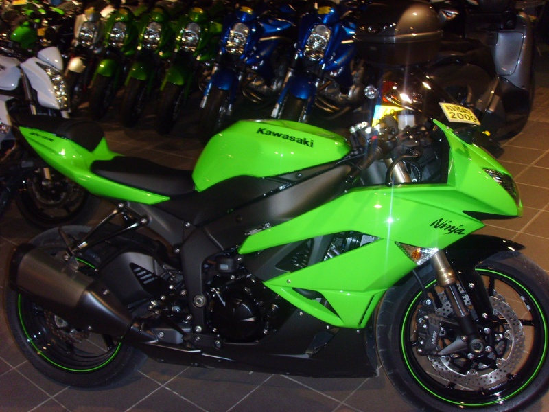 La ZX6R 2009 est là - Page 3 Ssl20610