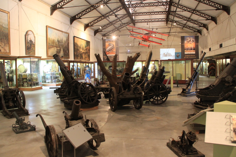 Musée Royal de l'Armée à Bruxelles Img_2547
