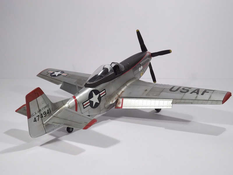 F-51D Mustang "Buckeye Blitz VI" Tamiya 1/48 Dscf8396