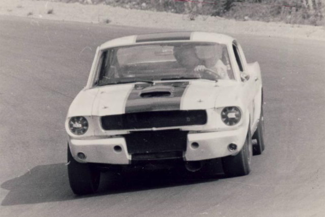 Bill Pothitos  mustang Shelby GT 350 R 1510