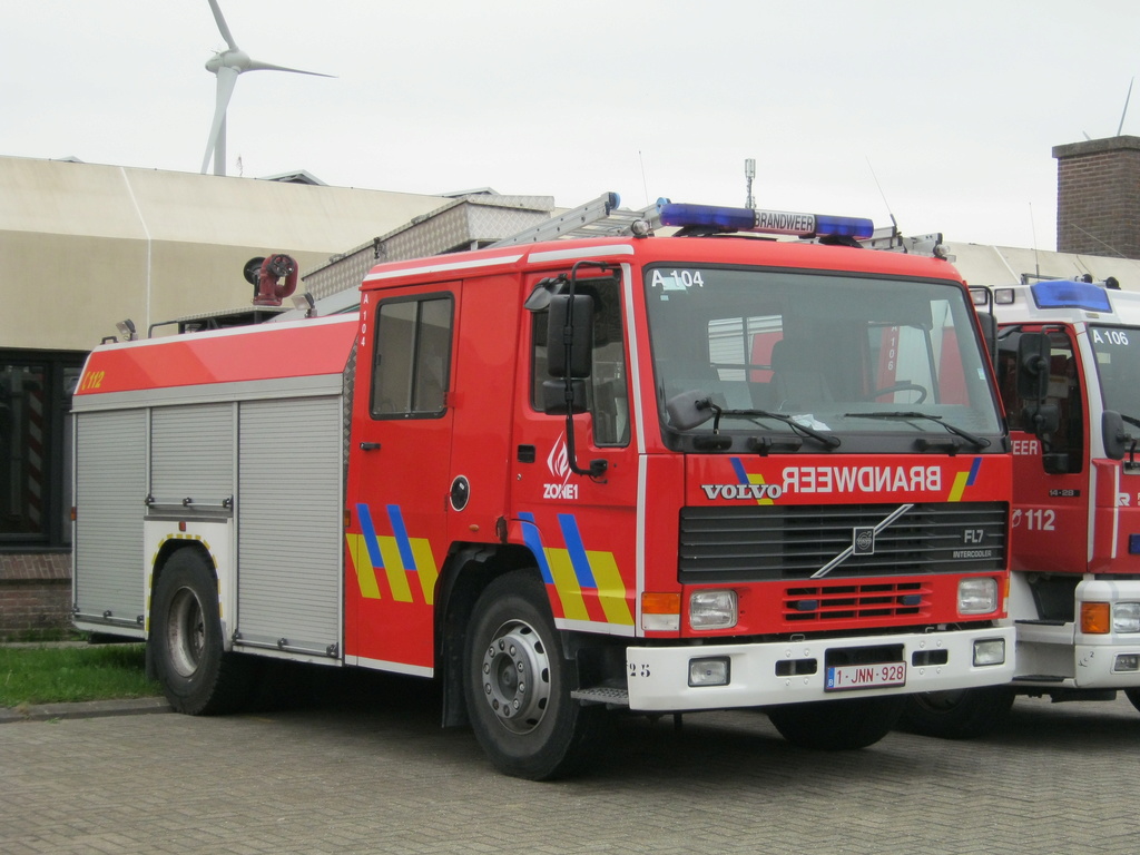 Brandweerzone 1 West-Vlaanderen  Volvo_10