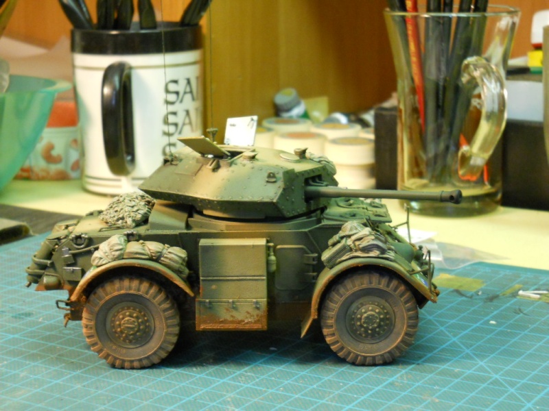 Staghound MkIII Bronco 1/35 - Page 2 Stag3610