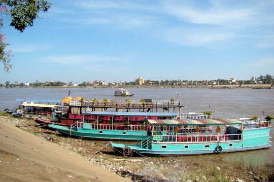 Voyager > Asie > Cambodge Embarc12