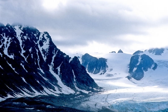 Glaciers du monde Glacie11