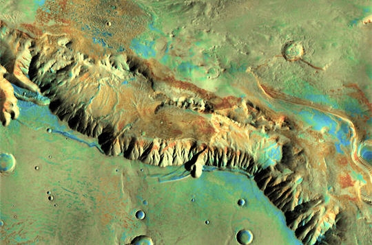Images de Mars Melas-10