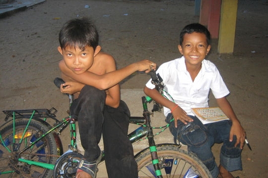 Voyager > Asie > Cambodge Velo-310