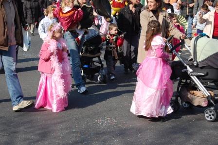 Mercredi, c'était Mardi Gras ! Carnav12