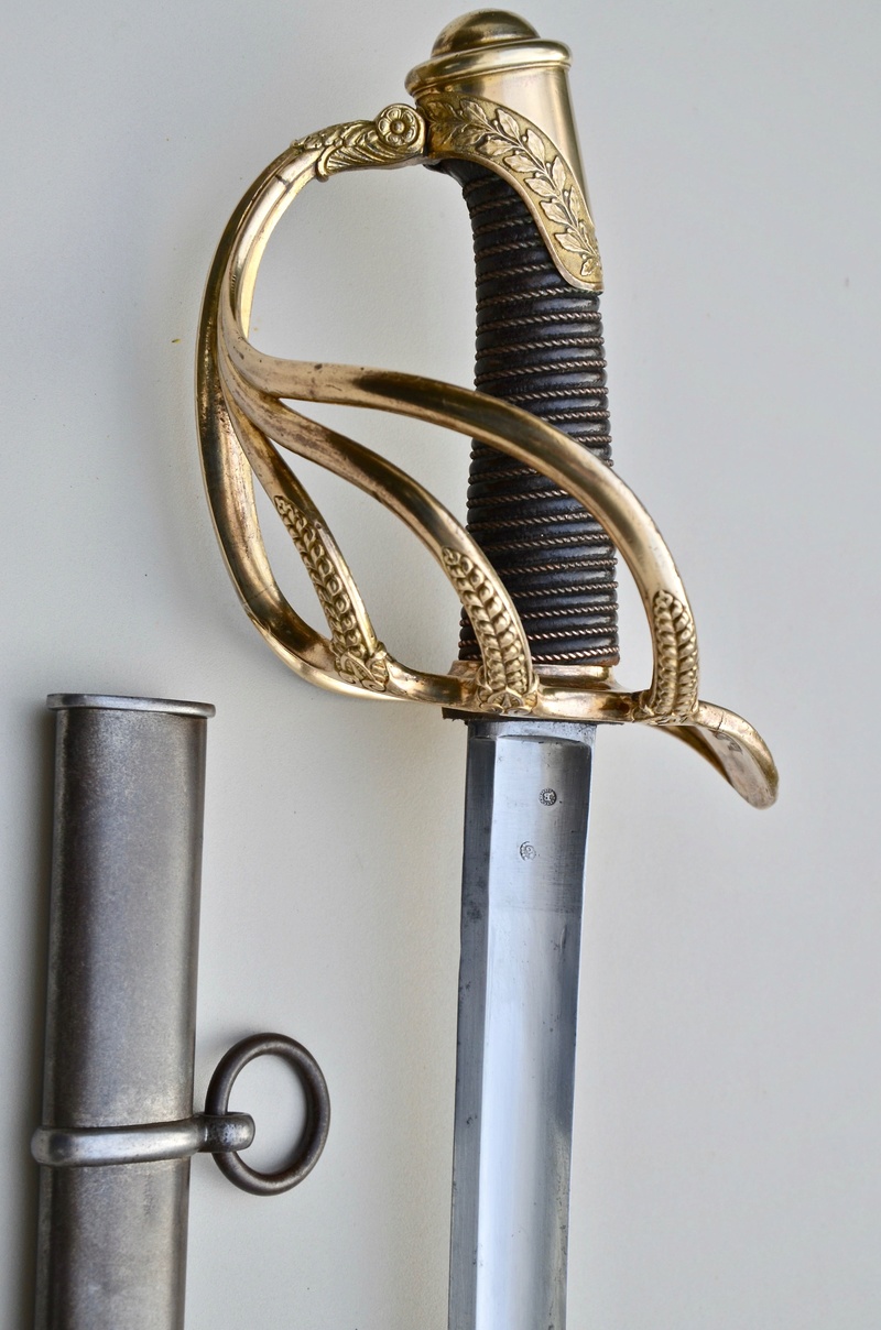 Un sabre d’officier de cavalerie de ligne modèle 1822 Dsc_7615
