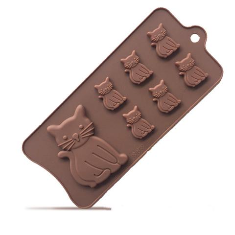 Présentation d'une addicte au chocolat (noir avec amande) Produc10