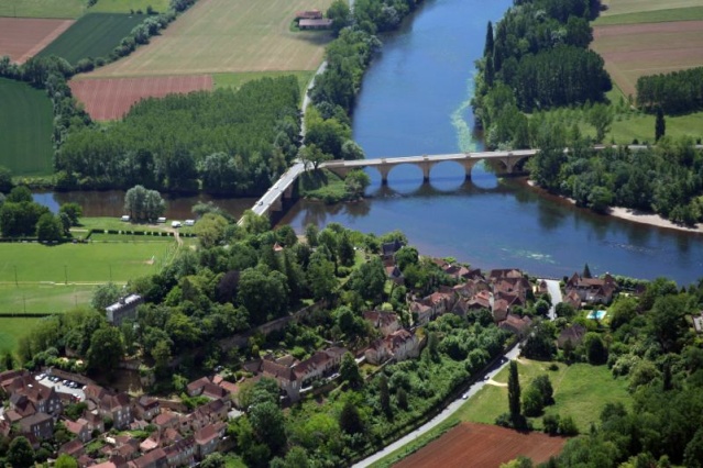 La Dordogne vue du ciel.... 0186111