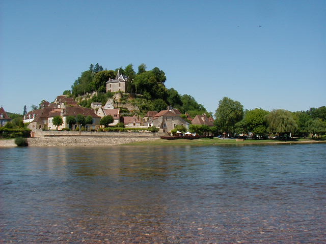 La Dordogne vue du ciel.... Histoi10