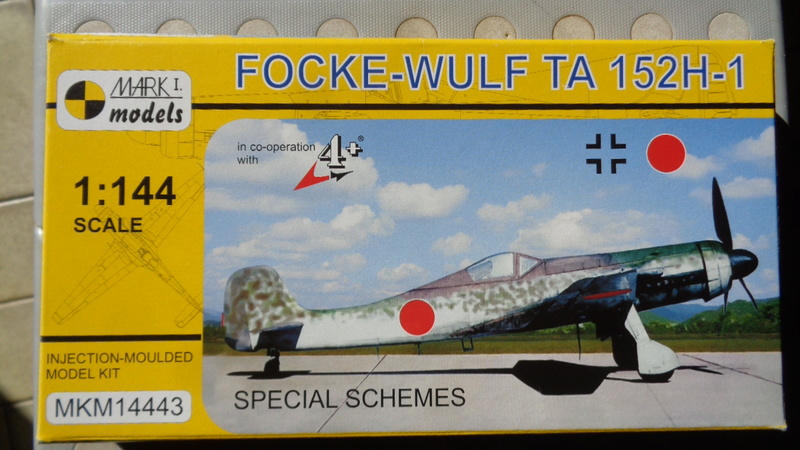 [Mark1 Models] Focke-Wulf TA 152 H1 & H0  Dsc03010