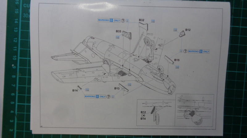 [EDUARD] MIKOYAN-GUREVICH MiG 15 UTI 1/144ème Réf 4444 Notice Dsc03891