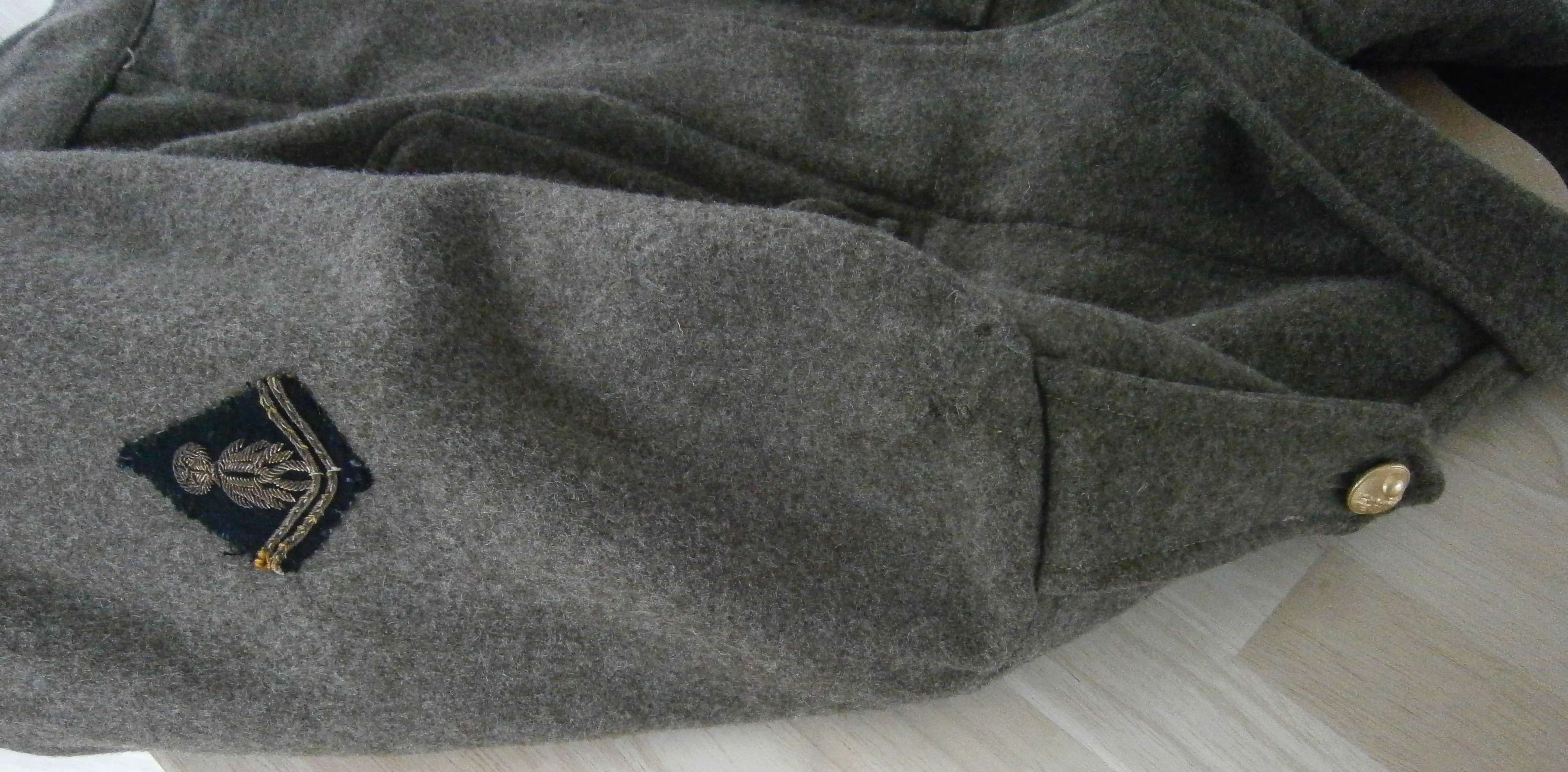 battledress gendarmerie française mais peut-être anglaise ww2 ? P5300012