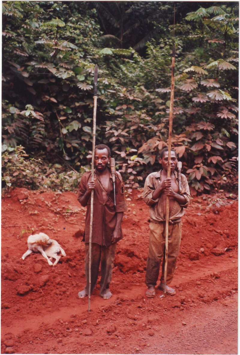 Photos de Pierre 84 exploitation forestière en Afrique - Page 2 Image032