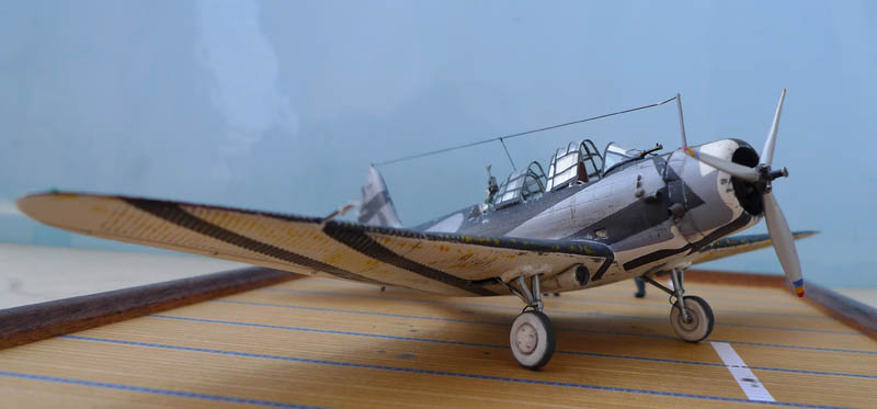 "Devastator" avec camouflage test en 1940 - Base Airfix - 1/72. Devast13