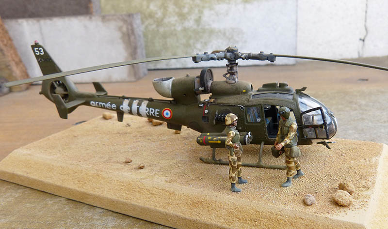 Gazelle "Daguet" - Base Airfix (additif Heller) - 1/72. Hot_7712