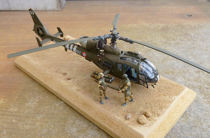 Gazelle "Daguet" - Base Airfix (additif Heller) - 1/72. Hot_7812