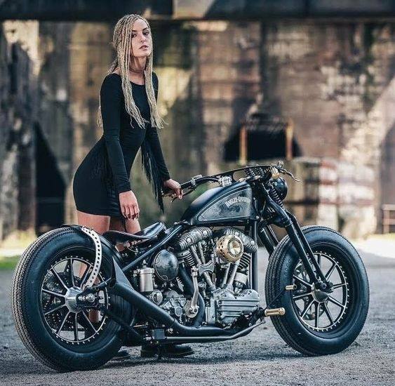 Babes & Bikes - Page 23 26167710
