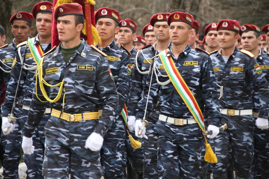 army photos Tadjik11