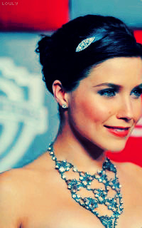 Sophia Bush Sans_152