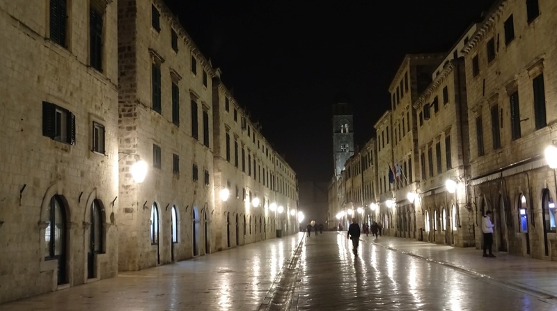 The Last Jedi: from Canto Bight to Dubrovnik Sw8-du13