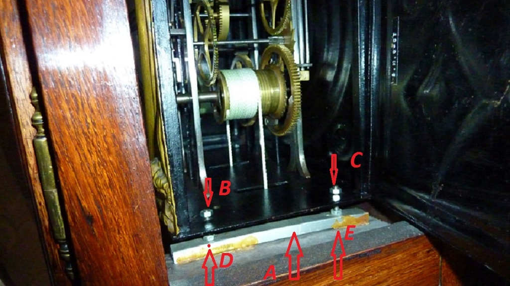 Remises en état de pendule comtoise - Page 11 P1150314