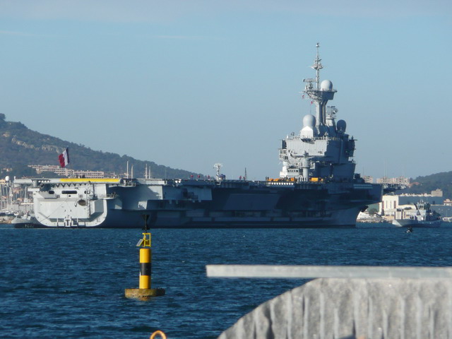 [ Porte-Avions Nucléaire ] Charles de Gaulle Tome 1 - Page 25 0810