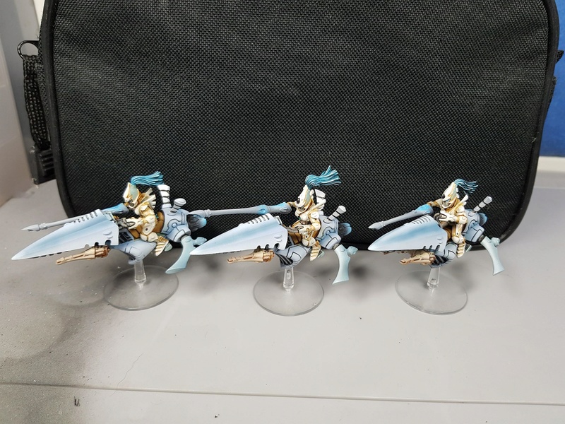 [FINI][Eldar-Manwë] 3 Lances de Lumière Ldl_t_11