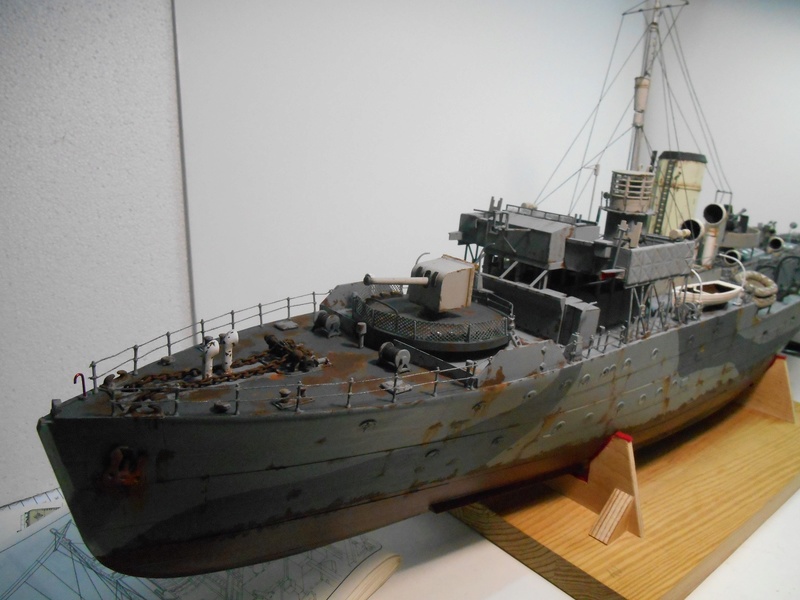 - Corvette Flower Class H.M.S. Bluebell - 1/72e - Page 2 Corv-r98