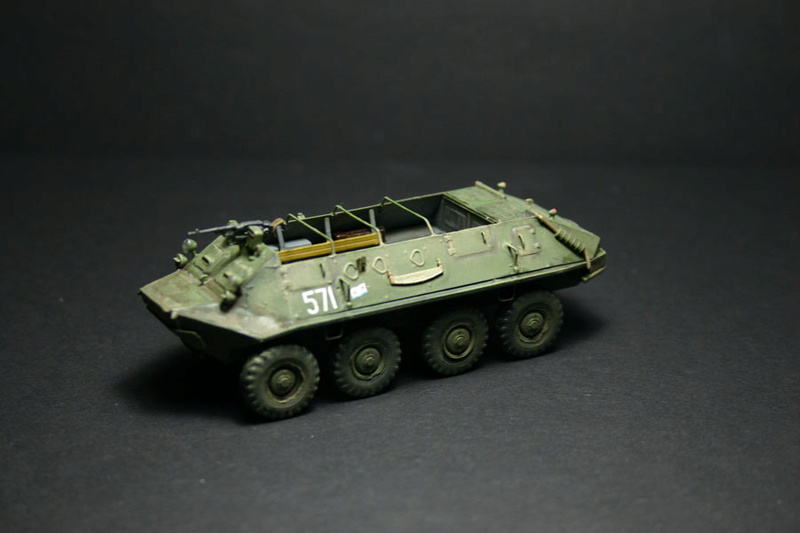BTR 60P - montage (Ras le bol de ce modelel.TERMINE) - Page 3 Btr_6077