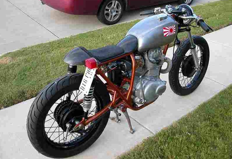 CB 350, TRES GROS BOULOT Pictur73