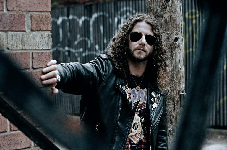 John Ricci (EXCITER) quitte le groupe une nouvelle fois ... Excite12