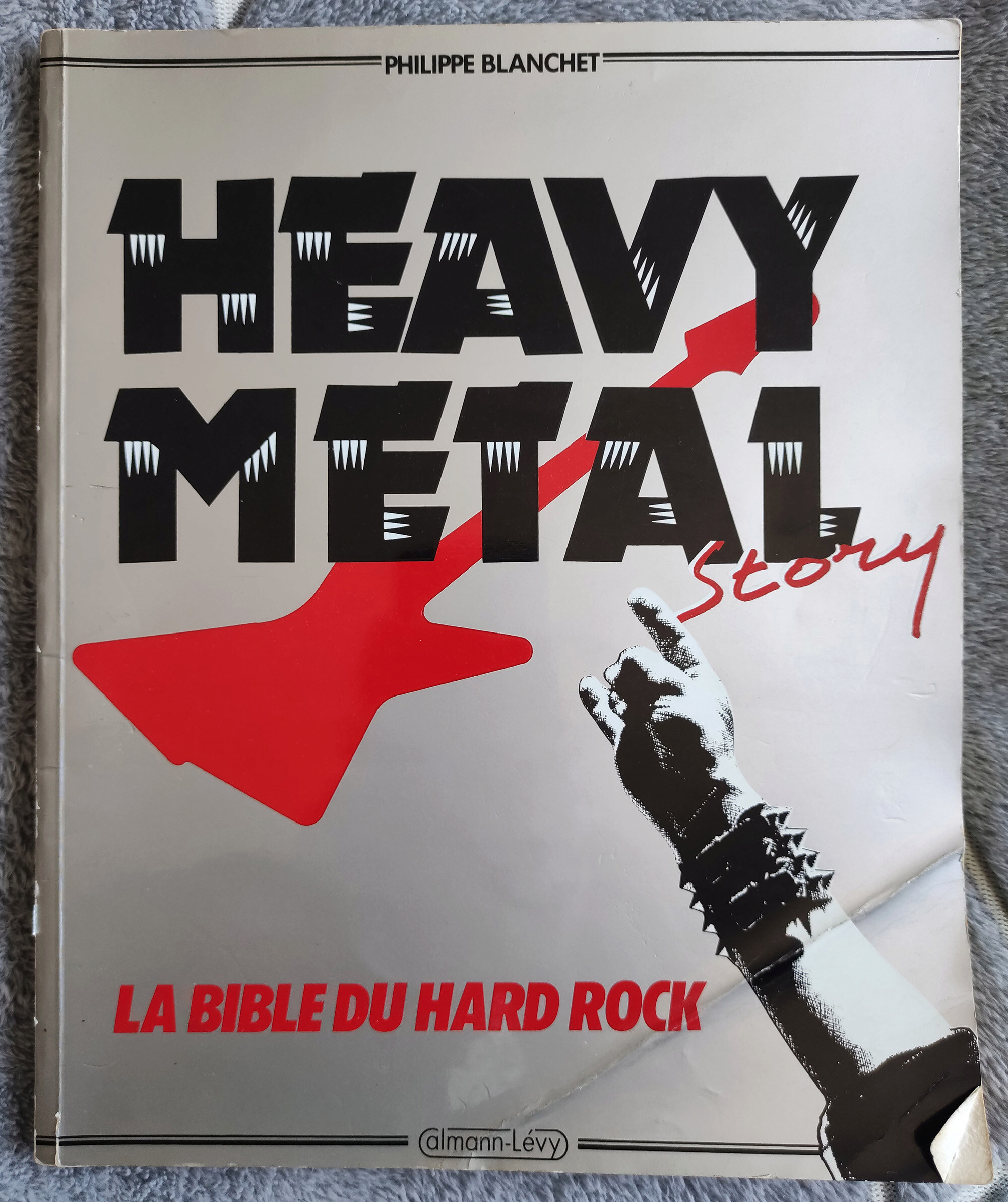 HEAVY METAL La bible du hard-rock par Philippe Blanchet Img_2033