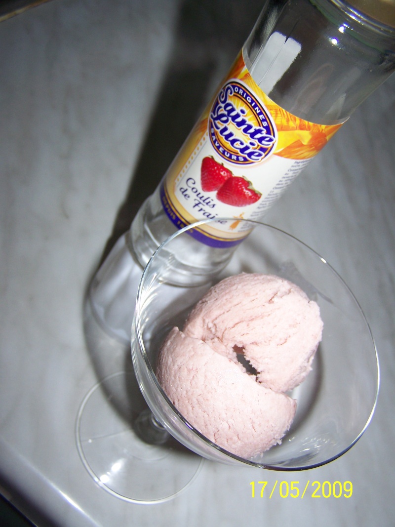 Crème glacée au coulis de fraise (sans sorbetière) Glace_10