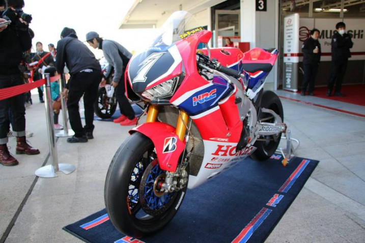CBR 1000 2017 - Page 15 Team_h12