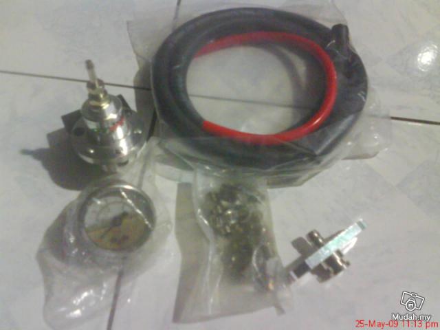 fuel regulator 89700410