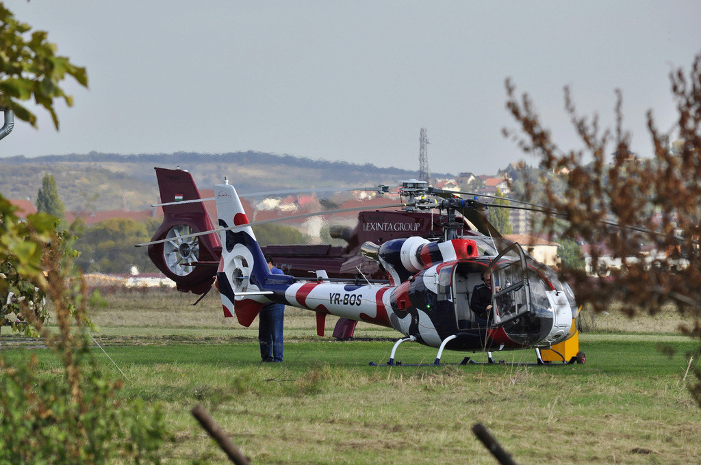 Aeroportul Oradea - Octombrie 2017 Yr-bos10