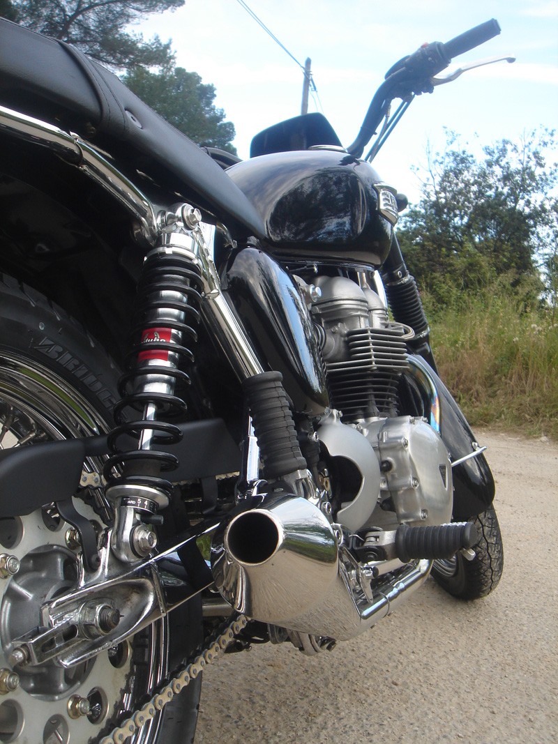 Mecatwin ou Triumph pour un Thrux ? Belle_16