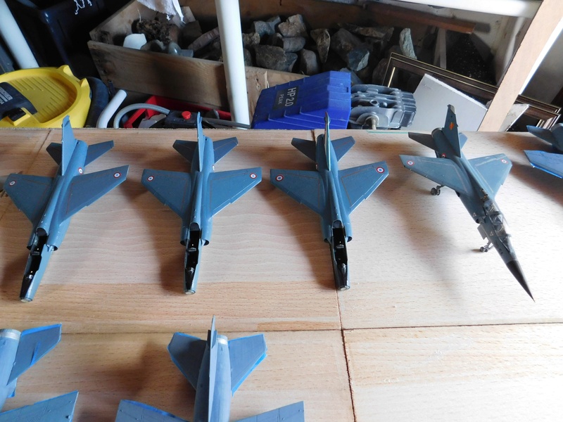 1/72 - Mirage F1 - Special hobby, Heller Dscn1754