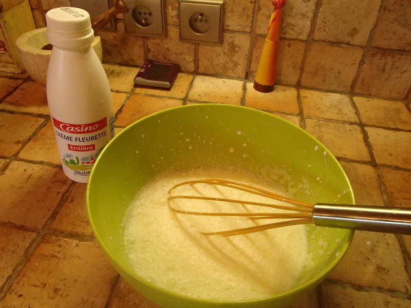 Fabriquer soi-même le beurre, c'est facile ! Pb022010