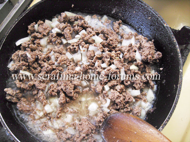 Бешамель - Баклажаны с мясным фаршем запеченые под соусом бешамель Imag0420