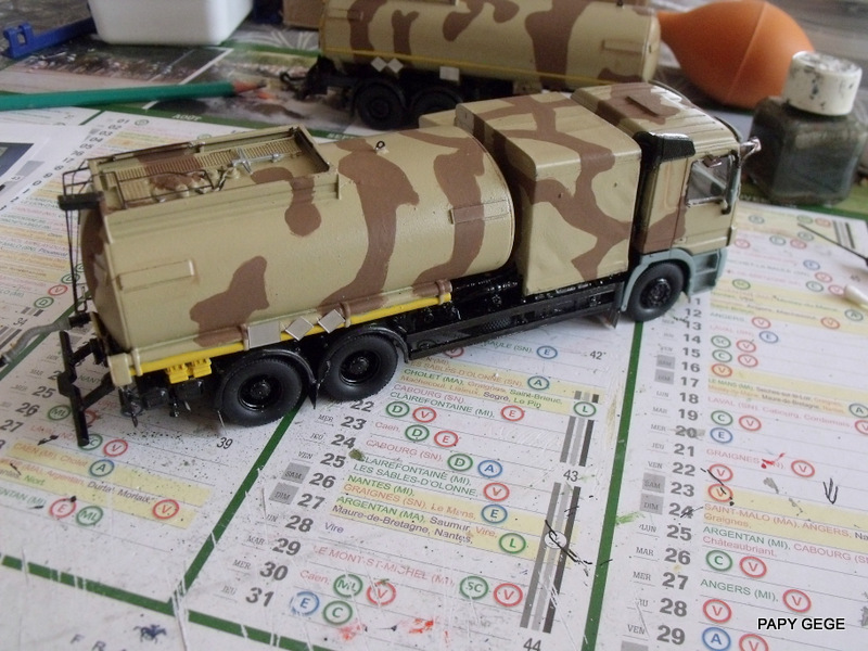 CAMION CITERNE DESAUTEL 1/48 Gazo - Page 2 41-dsc10