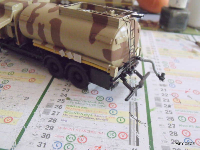 CAMION CITERNE DESAUTEL 1/48 Gazo - Page 2 44-dsc10