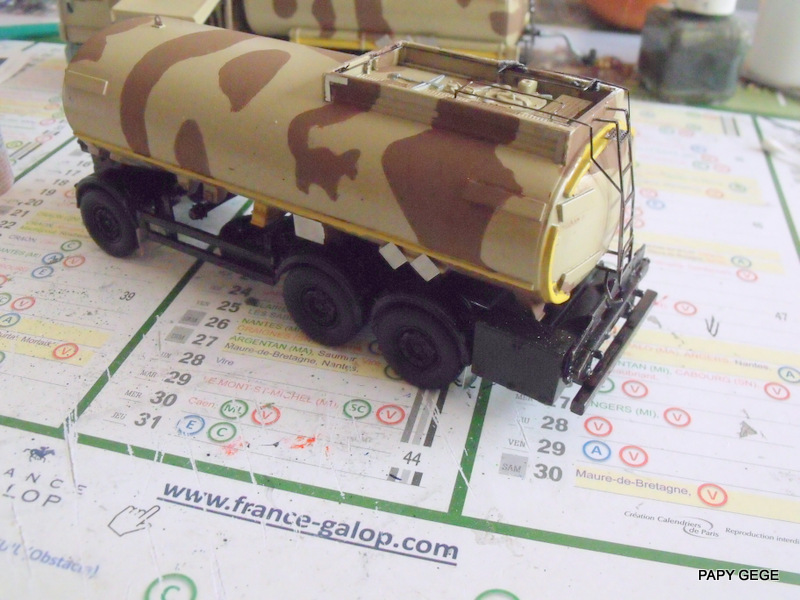 CAMION CITERNE DESAUTEL 1/48 Gazo - Page 2 46-dsc10