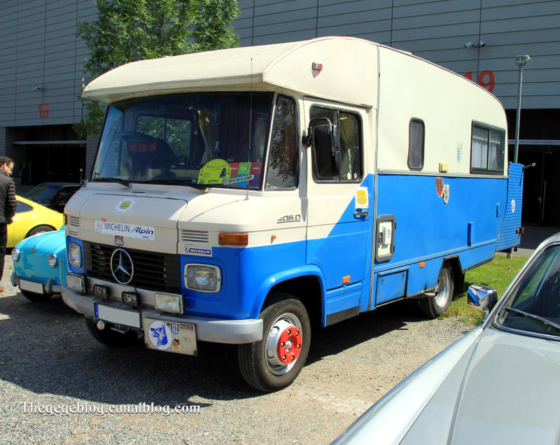 photos d ancien camion et de camionnette mercedes - Page 7 69643810