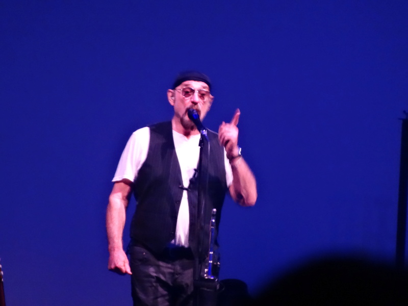 Jethro Tull : Paris, Salle Pleyel, 24/11/18 Dsc06713