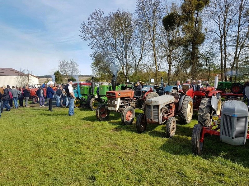 Moteurs des Villes et des Champs à Bar sur Aube 15 Avril 30743210